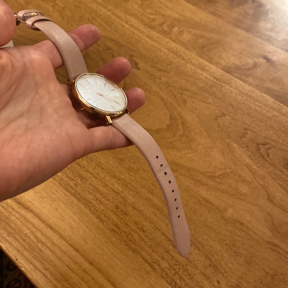 Michael Kors Pyper Leather watch - Picture 3 of 5